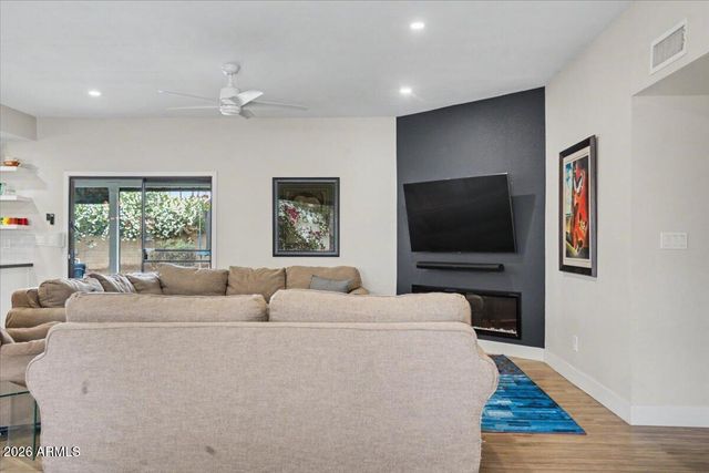 13639 N 57TH Place, Scottsdale, AZ 85254