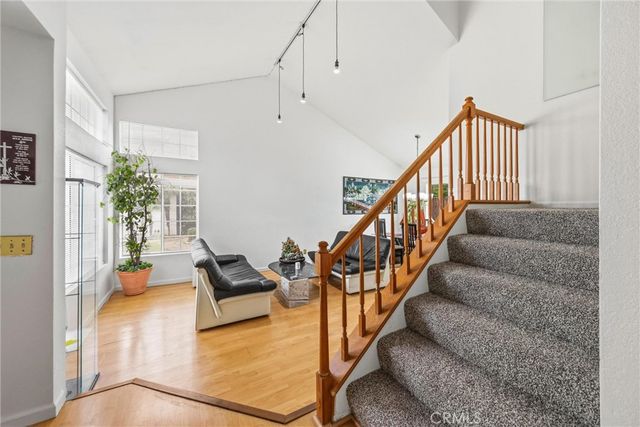 9338 Loquat Drive, Riverside, CA 92508
