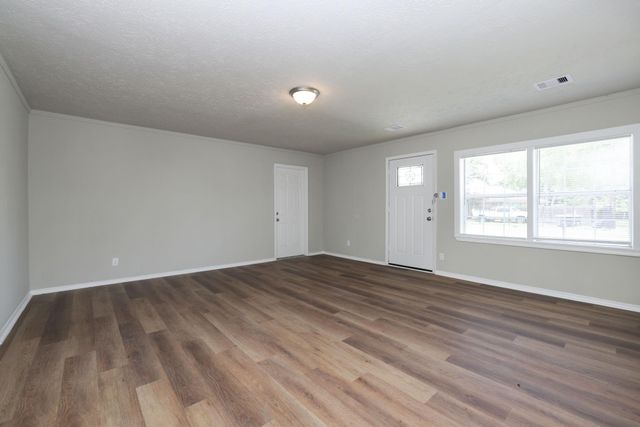 9026 Lake Forest Boulevard, Houston, TX 77078