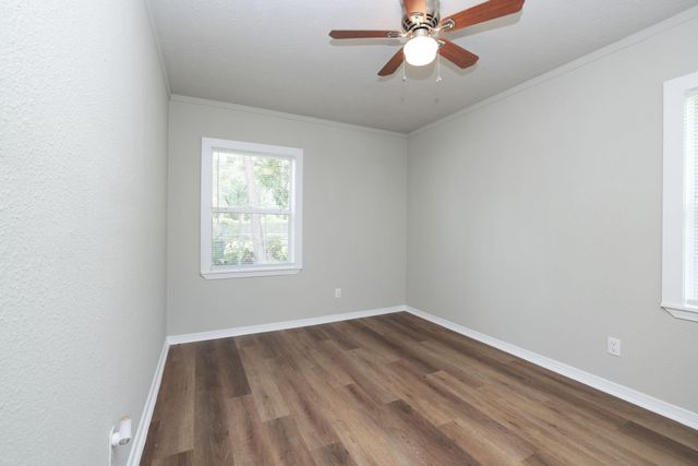 9026 Lake Forest Boulevard, Houston, TX 77078