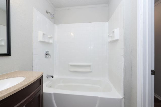 9026 Lake Forest Boulevard, Houston, TX 77078