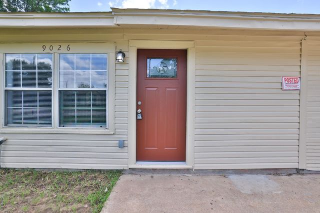 9026 Lake Forest Boulevard, Houston, TX 77078
