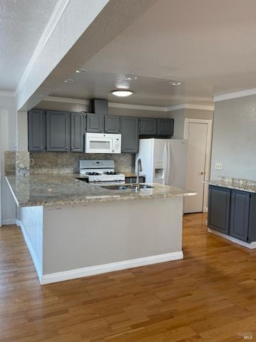 631 Inverness Dr, Vallejo, CA 94589