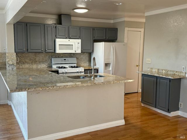 631 Inverness Dr, Vallejo, CA 94589