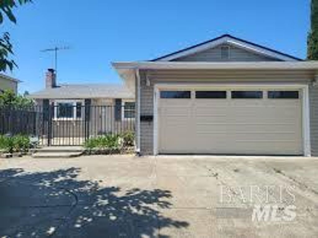 631 Inverness Dr, Vallejo, CA 94589