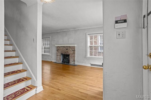 7626 Lindbergh Drive, Richmond Heights, MO 63117