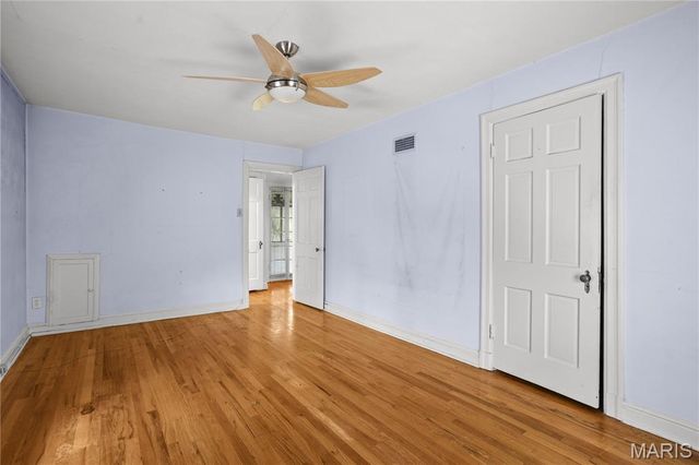 7626 Lindbergh Drive, Richmond Heights, MO 63117