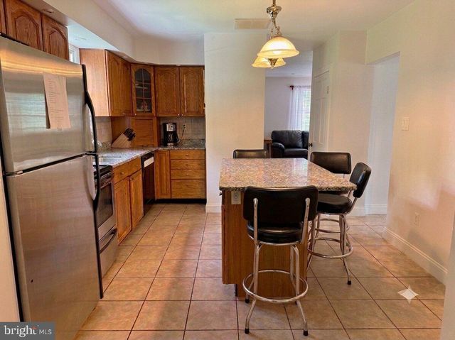 244 STRAWBERRY CIR, Langhorne, PA 19047