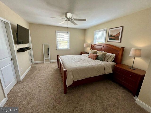 244 STRAWBERRY CIR, Langhorne, PA 19047