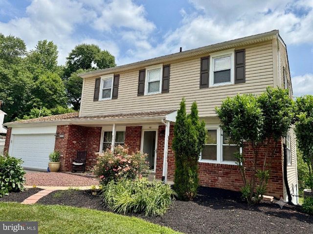 244 STRAWBERRY CIR, Langhorne, PA 19047