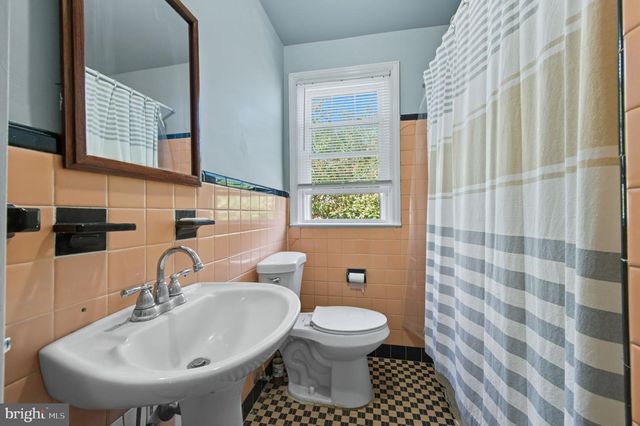 720 S BROOM ST, Wilmington, DE 19805