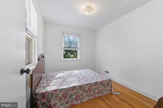 720 S BROOM ST, Wilmington, DE 19805