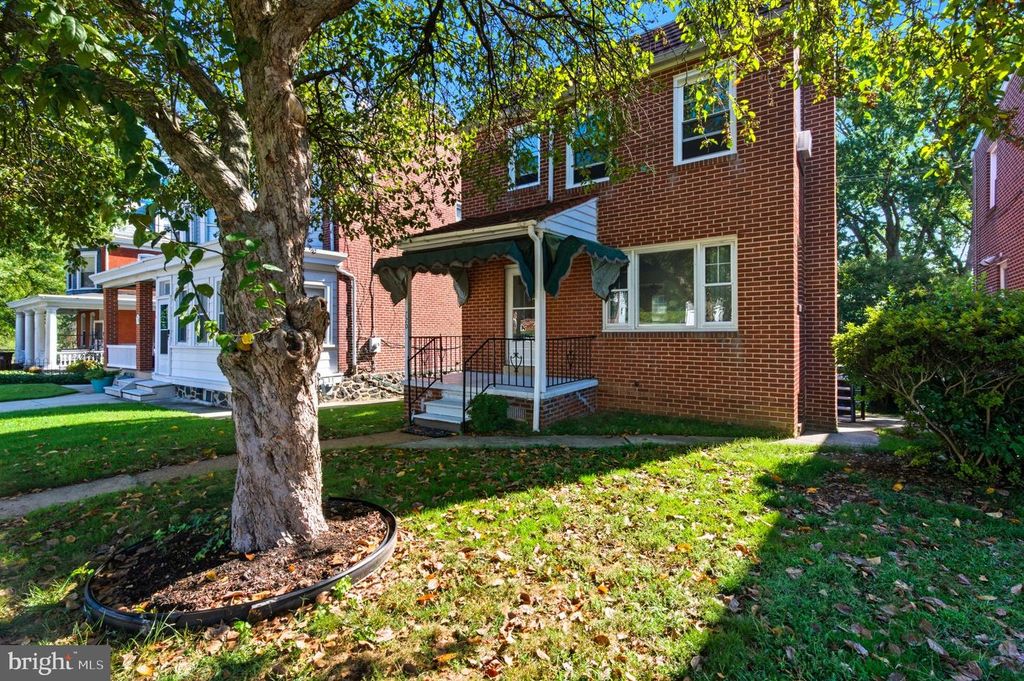 720 S BROOM ST, Wilmington, DE 19805