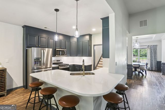 320 Silverbell Lane, Sharpsburg, GA 30277