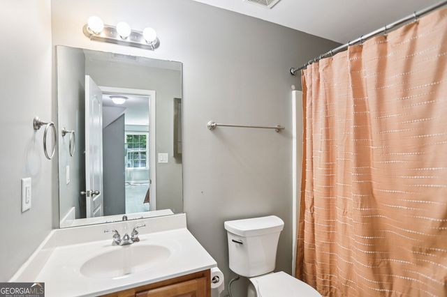 320 Silverbell Lane, Sharpsburg, GA 30277