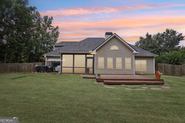 320 Silverbell Lane, Sharpsburg, GA 30277