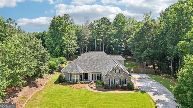 320 Silverbell Lane, Sharpsburg, GA 30277