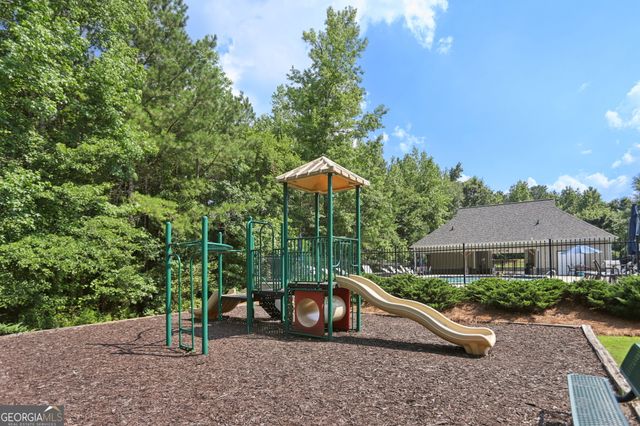 320 Silverbell Lane, Sharpsburg, GA 30277