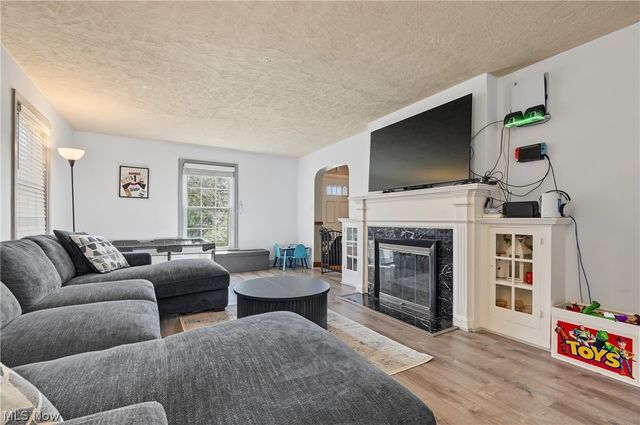 409 30th Street NW, Canton, OH 44709