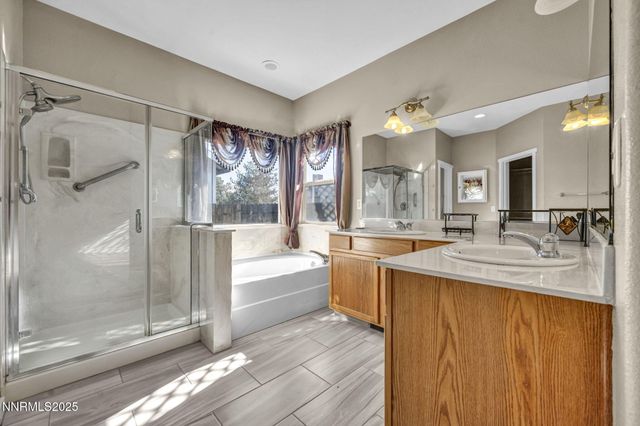 1031 Village Knoll Drive, Sparks, NV 89436