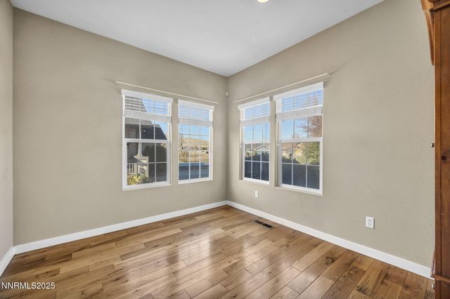 1031 Village Knoll Drive, Sparks, NV 89436