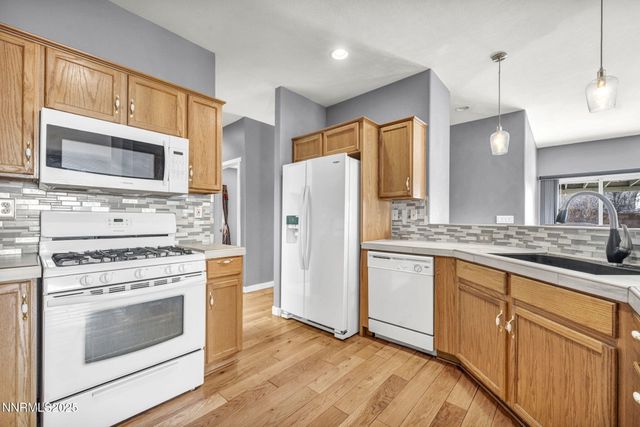 1031 Village Knoll Drive, Sparks, NV 89436