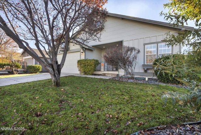 1031 Village Knoll Drive, Sparks, NV 89436