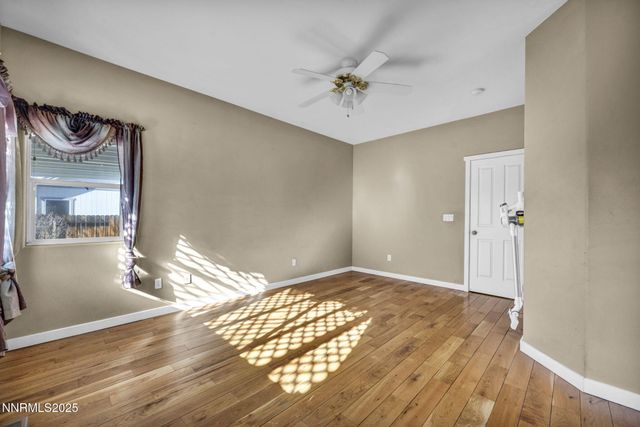 1031 Village Knoll Drive, Sparks, NV 89436