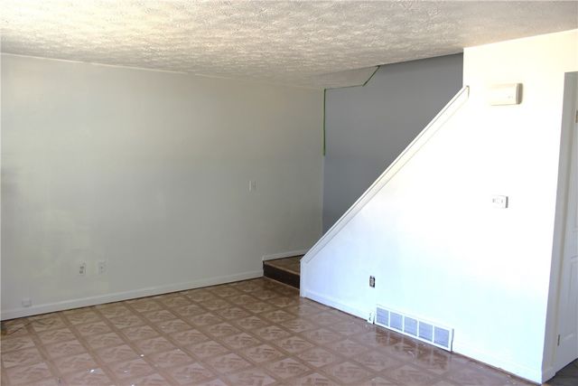 125-127 McCall Road, Rochester, NY 14616