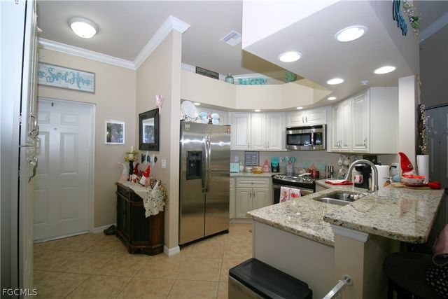 1113 Winding Pines CIR 205, Cape Coral, FL 33909