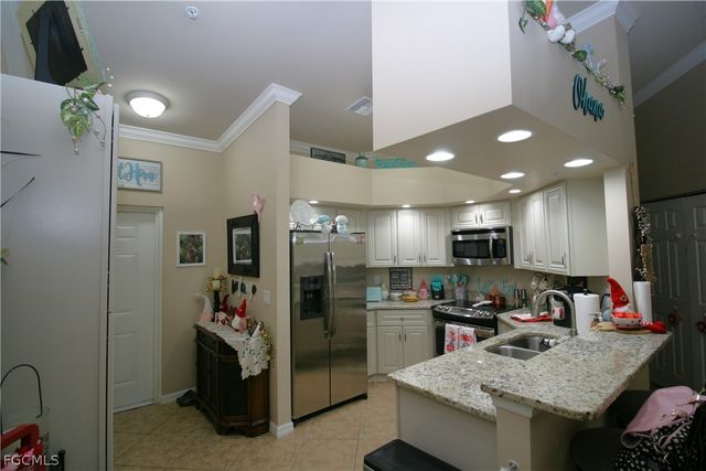 1113 Winding Pines CIR 205, Cape Coral, FL 33909