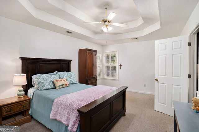 215 Ashley Trace Drive, Locust Grove, GA 30248