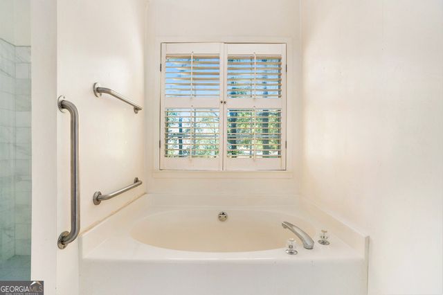 215 Ashley Trace Drive, Locust Grove, GA 30248