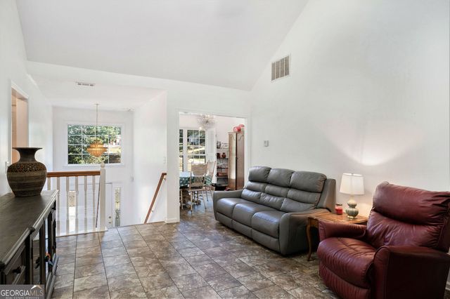 215 Ashley Trace Drive, Locust Grove, GA 30248