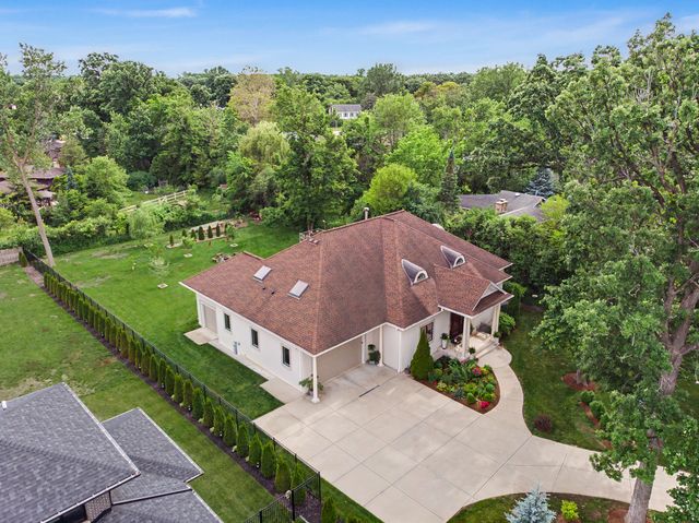 378 E Deerpath Road, Wood Dale, IL 60191