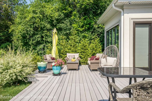 378 E Deerpath Road, Wood Dale, IL 60191