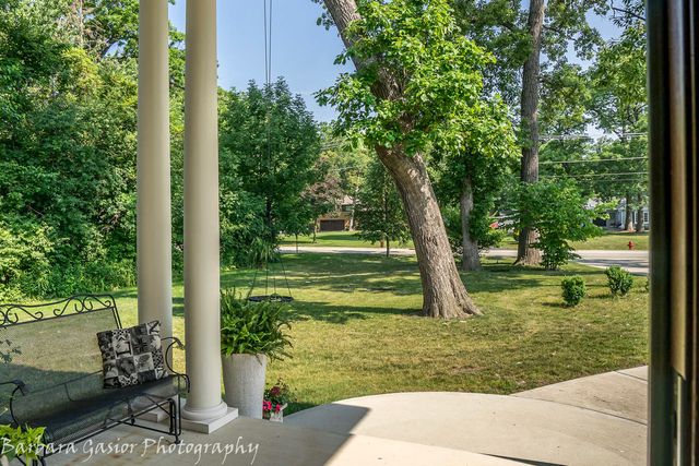 378 E Deerpath Road, Wood Dale, IL 60191