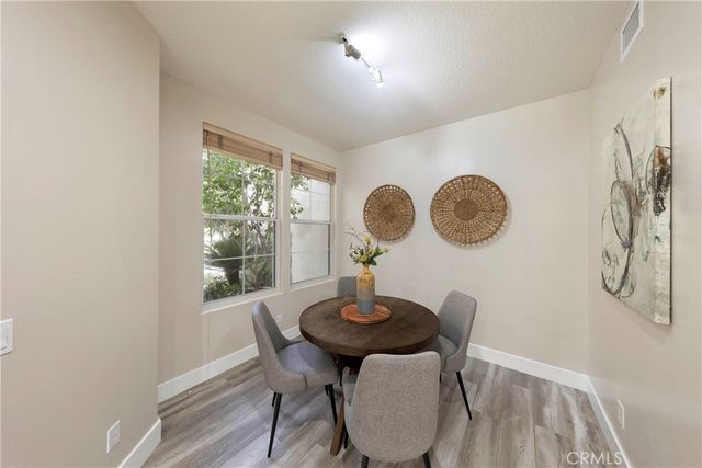 28 Brigmore Aisle, Irvine, CA 92603