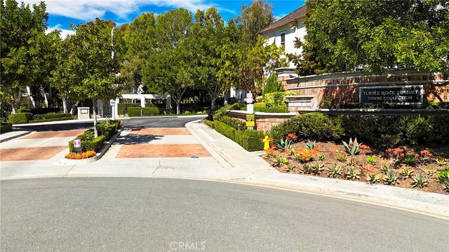 28 Brigmore Aisle, Irvine, CA 92603