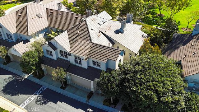 28 Brigmore Aisle, Irvine, CA 92603