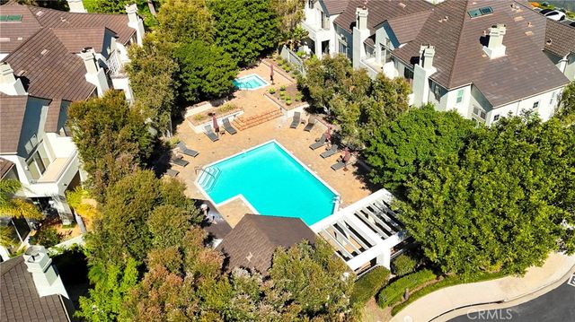 28 Brigmore Aisle, Irvine, CA 92603