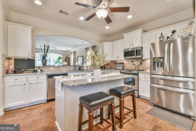 6423 Lantern Ridge, Hoschton, GA 30548