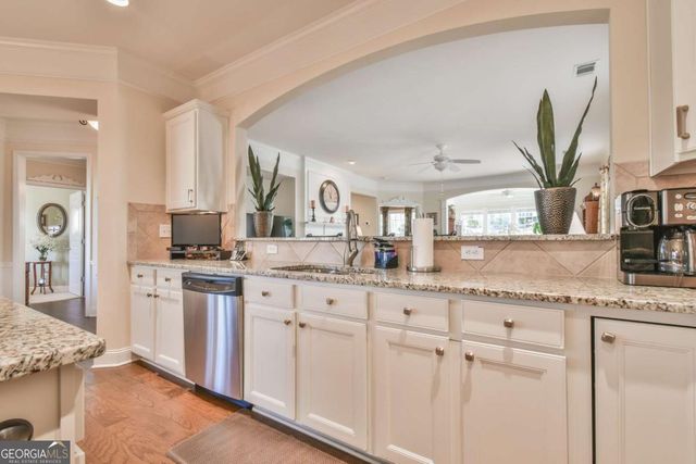 6423 Lantern Ridge, Hoschton, GA 30548