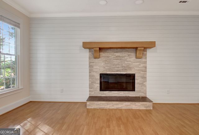 39 Braves Crossing Court, Sharpsburg, GA 30277