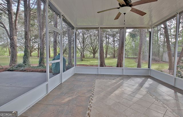 39 Braves Crossing Court, Sharpsburg, GA 30277