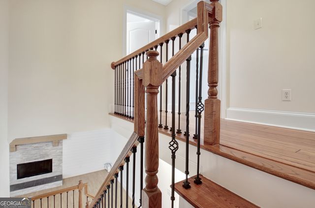 39 Braves Crossing Court, Sharpsburg, GA 30277