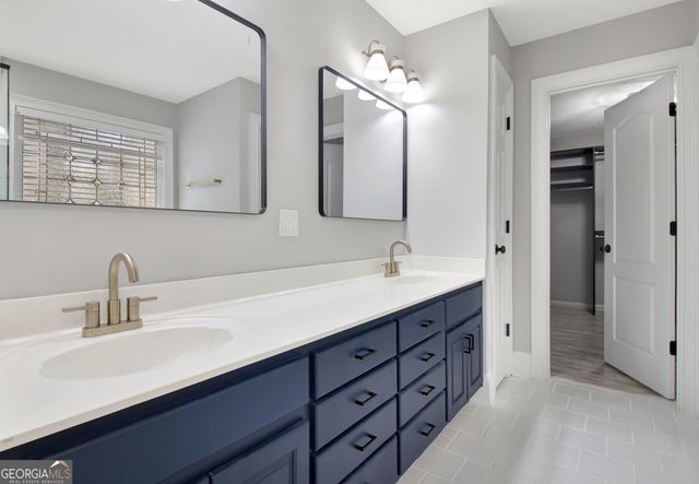 39 Braves Crossing Court, Sharpsburg, GA 30277