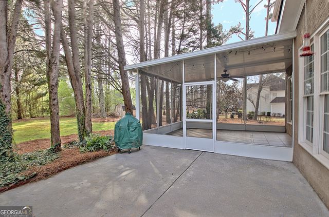 39 Braves Crossing Court, Sharpsburg, GA 30277