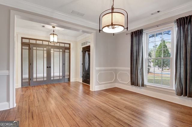 39 Braves Crossing Court, Sharpsburg, GA 30277