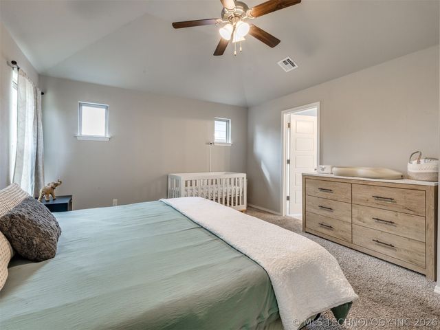 1825 E Winston Street, Broken Arrow, OK 74011